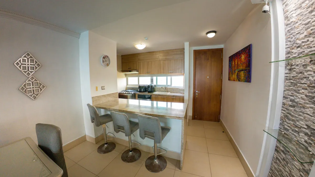 Apartamento Frente al Mar en Playa Serena Nueva Gorgona Panamá