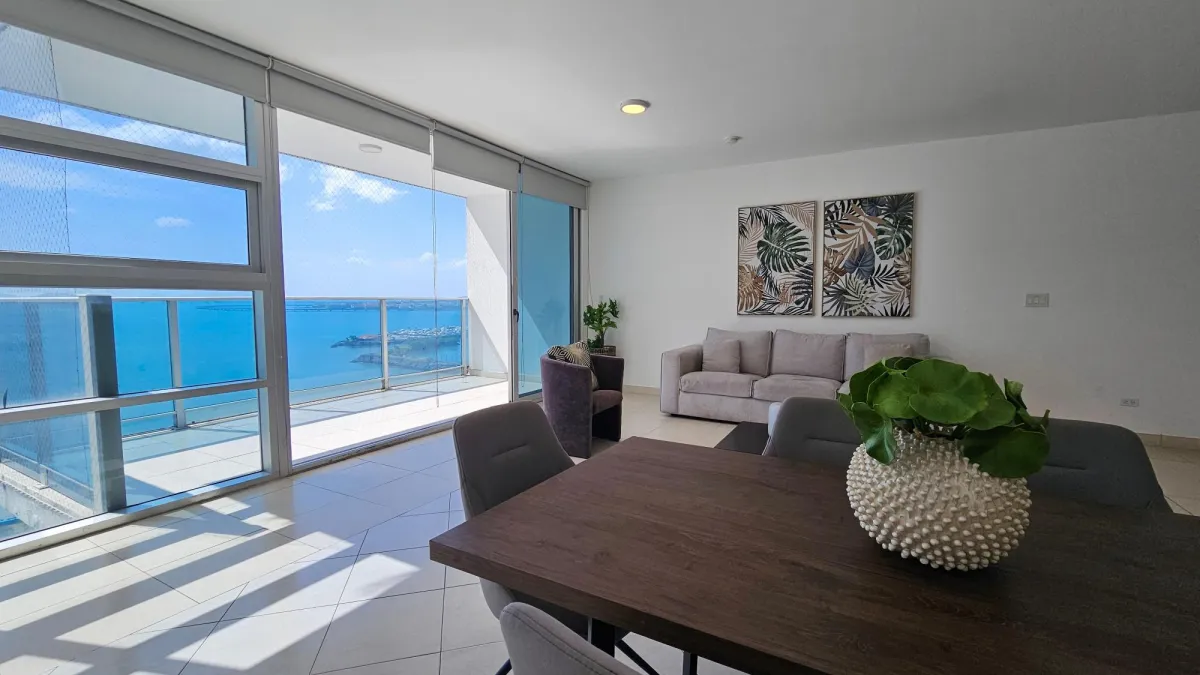 FURNISHED APT ON AV BALBOA - PH WATERS - 256 M2