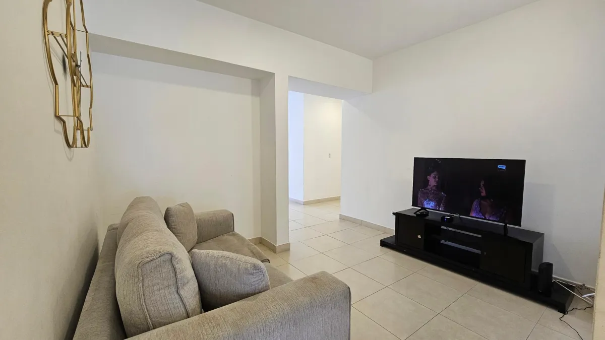 FURNISHED APT ON AV BALBOA - PH WATERS - 256 M2