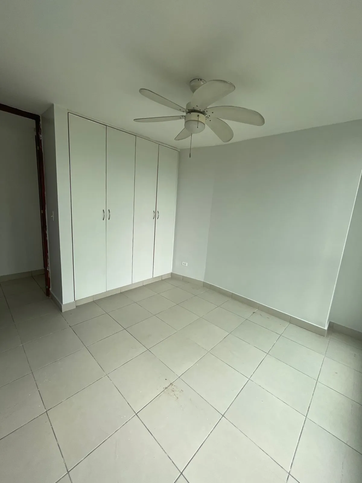 APARTMENT FOR RENT – PH CENTRAL PARK, LEXINGTON TOWER