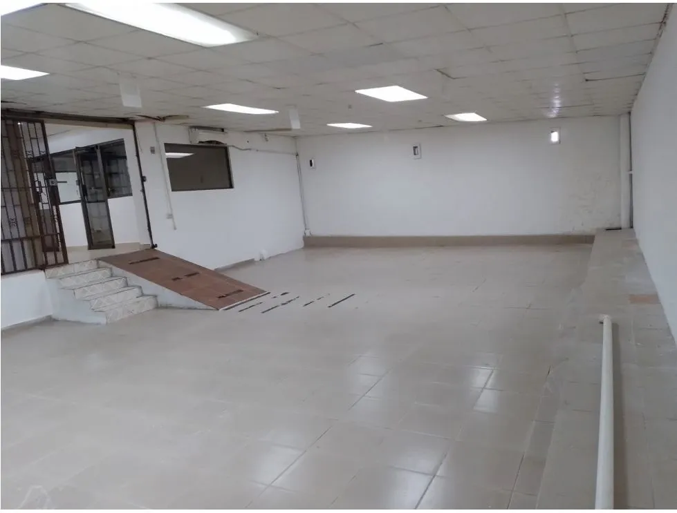 Sale of Commercial Space in Parque Lefevre, 9th Street