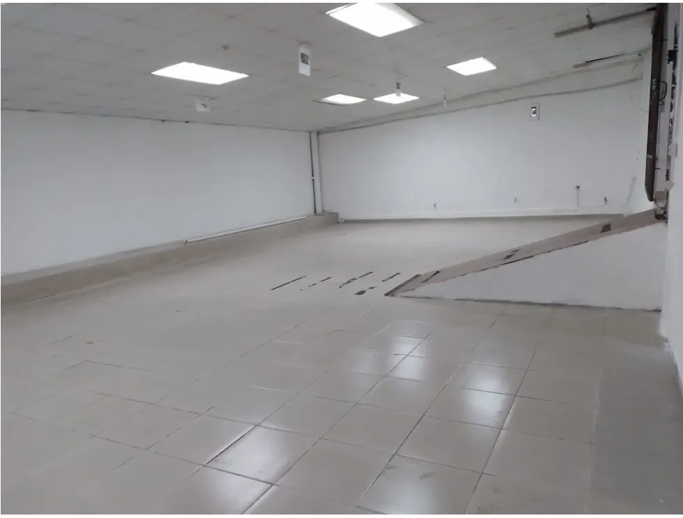 Sale of Commercial Space in Parque Lefevre, 9th Street