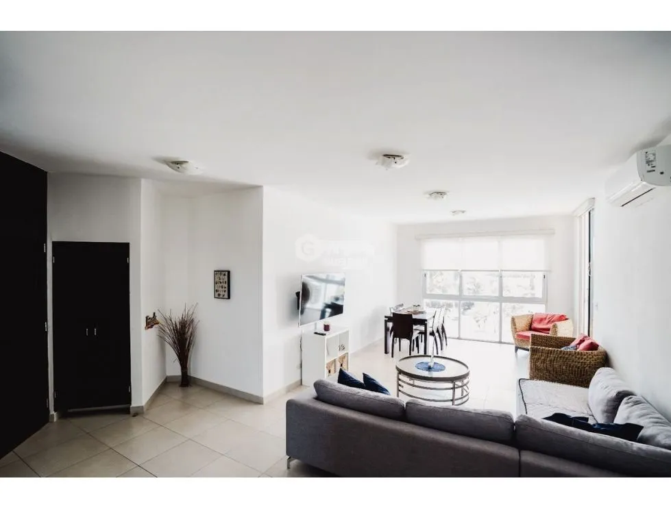 квартира в Playa Blanca на продажу