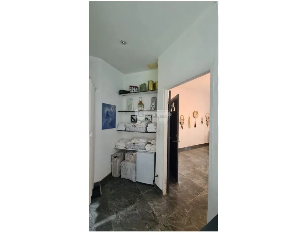 SE VENDE CASA EN ISLA SABOGA FRENTE AL MAR  DE 3 HABITACIONES 1600M