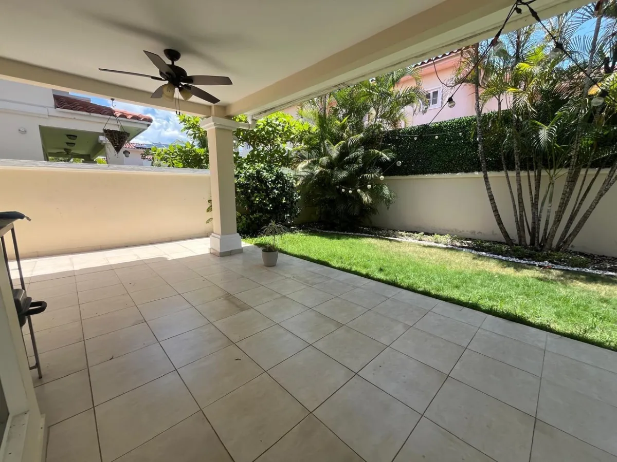 Casa en venta en Costa Sur - P.H. Villa Valencia