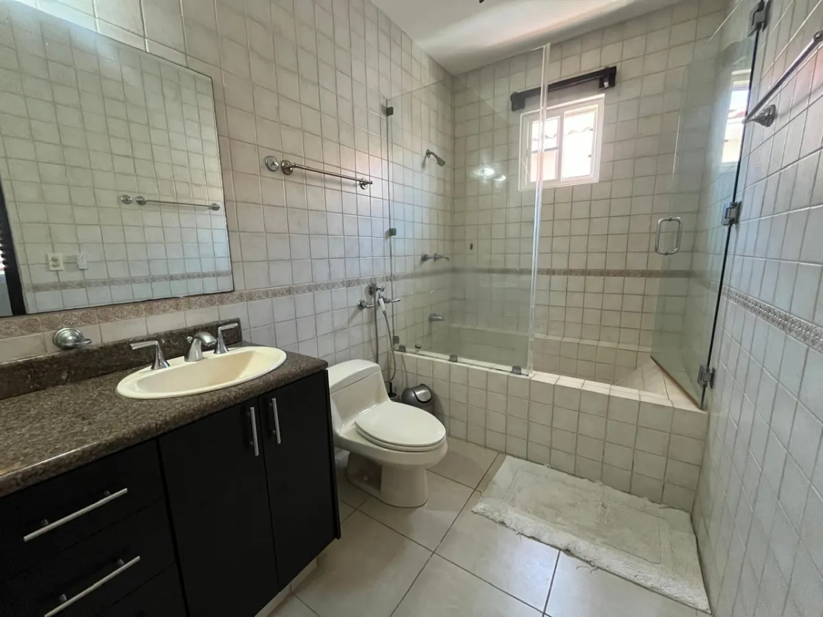 Casa en venta en Costa Sur - P.H. Villa Valencia