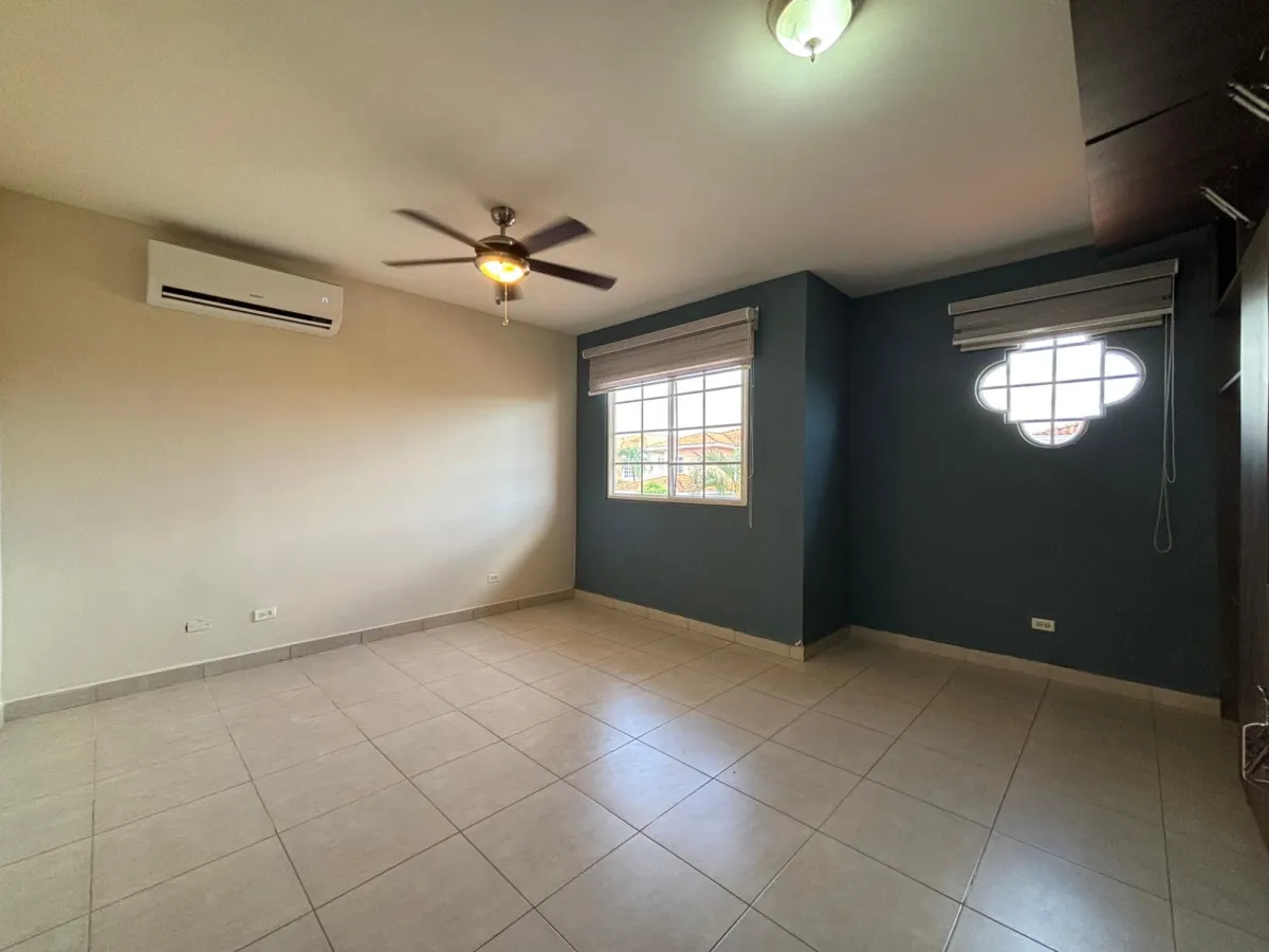 Casa en venta en Costa Sur - P.H. Villa Valencia