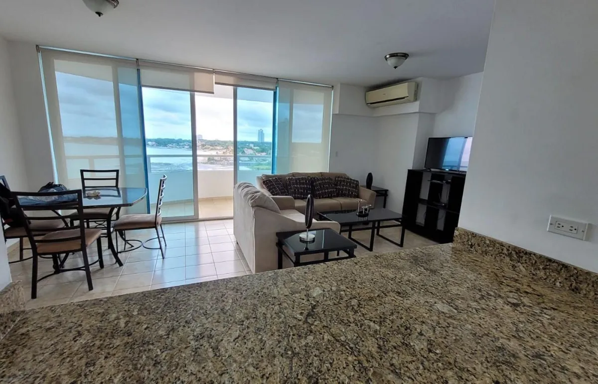 Apartamento Frente al Mar en Venta en Playa Serena – Nueva Gorgona
