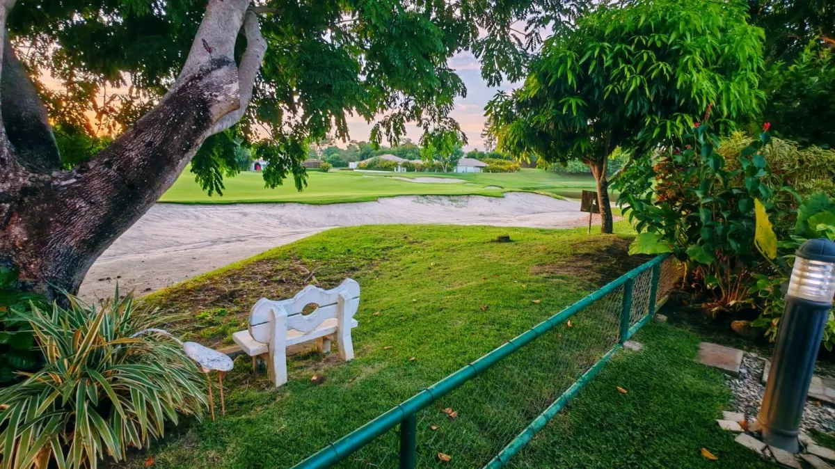 RESIDENCIA EN VILLA MIRAFLORES, BIJAO