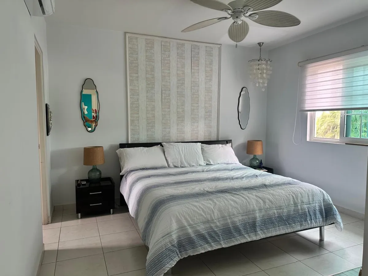 RESIDENCIA EN VILLA MIRAFLORES, BIJAO