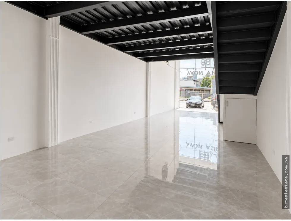 Espace commercial à Via Porras à louer