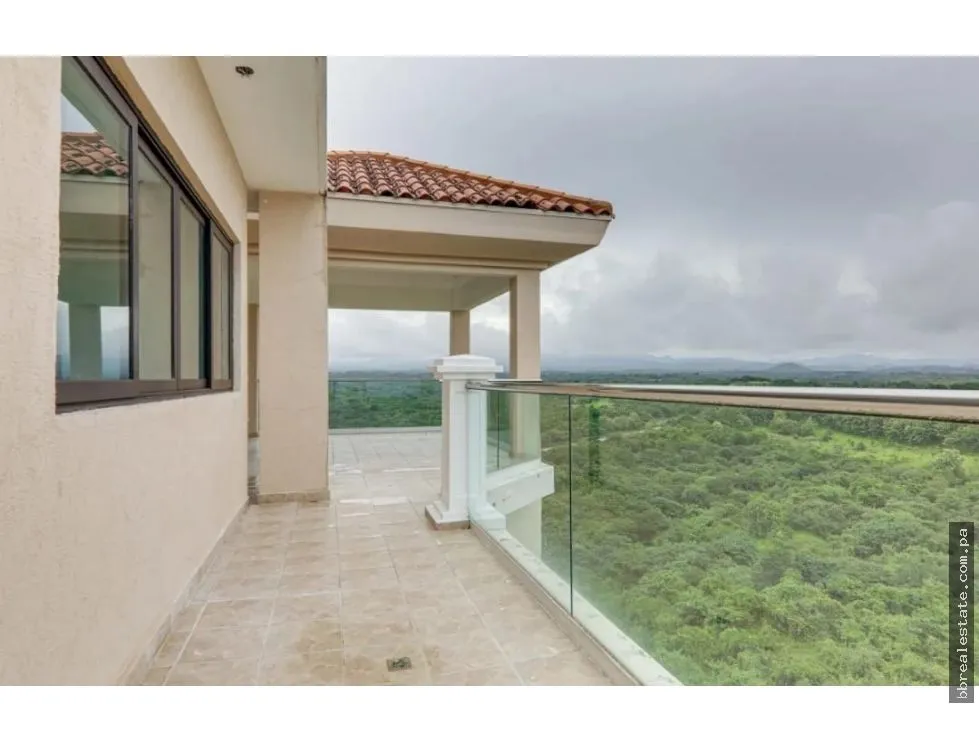 Sale of Junior Penthouse in PH Las Olas II, San Carlos