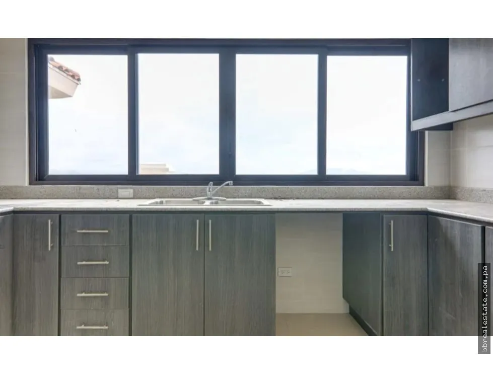 Sale of Junior Penthouse in PH Las Olas II, San Carlos