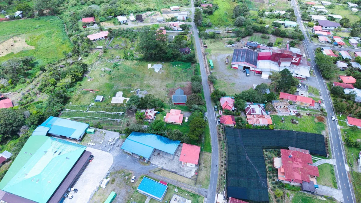 Casa nueva de madera en preventa en Volcán, Chiriquí