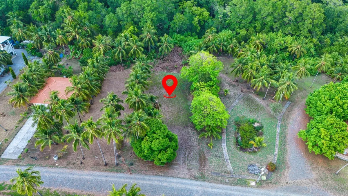 Terreno en venta cerca del mar en Playa Las Lajas