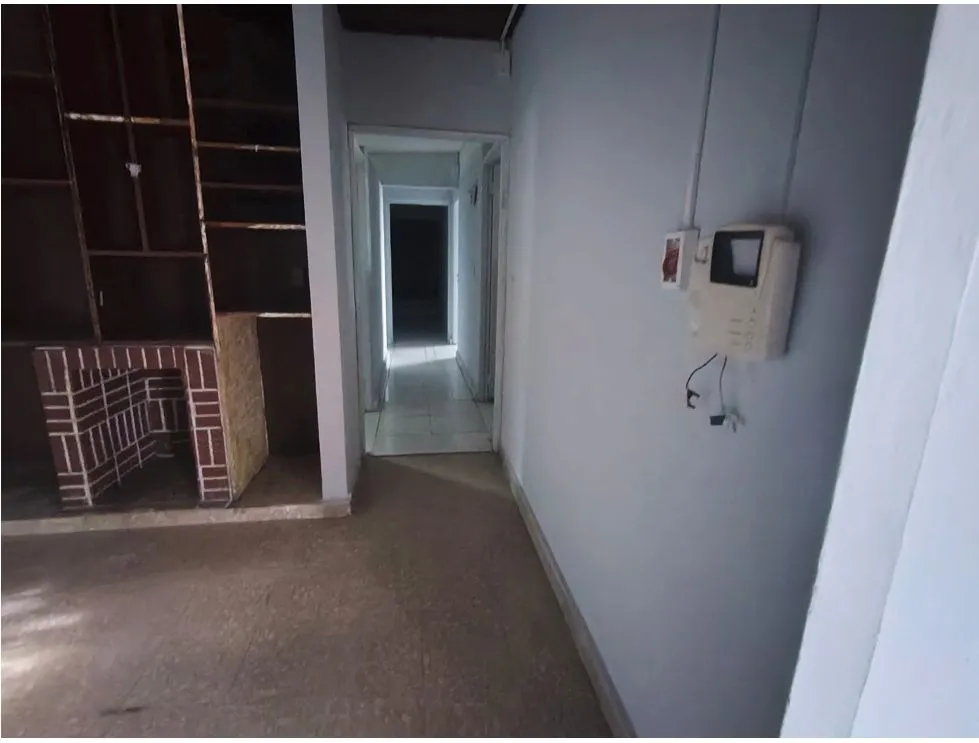 Venta de casa comercial en Altos de Betania. EAR