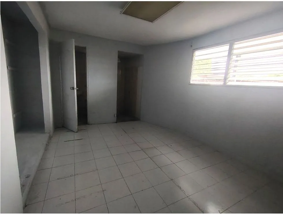Venta de casa comercial en Altos de Betania. EAR