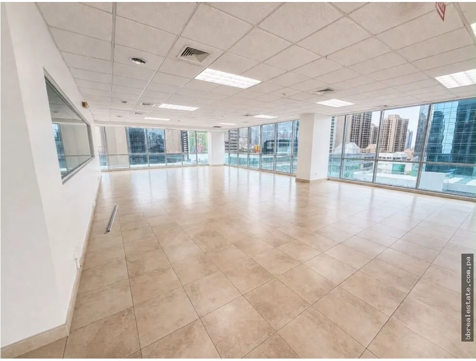 Office Rental in Obarrio, Hi Building