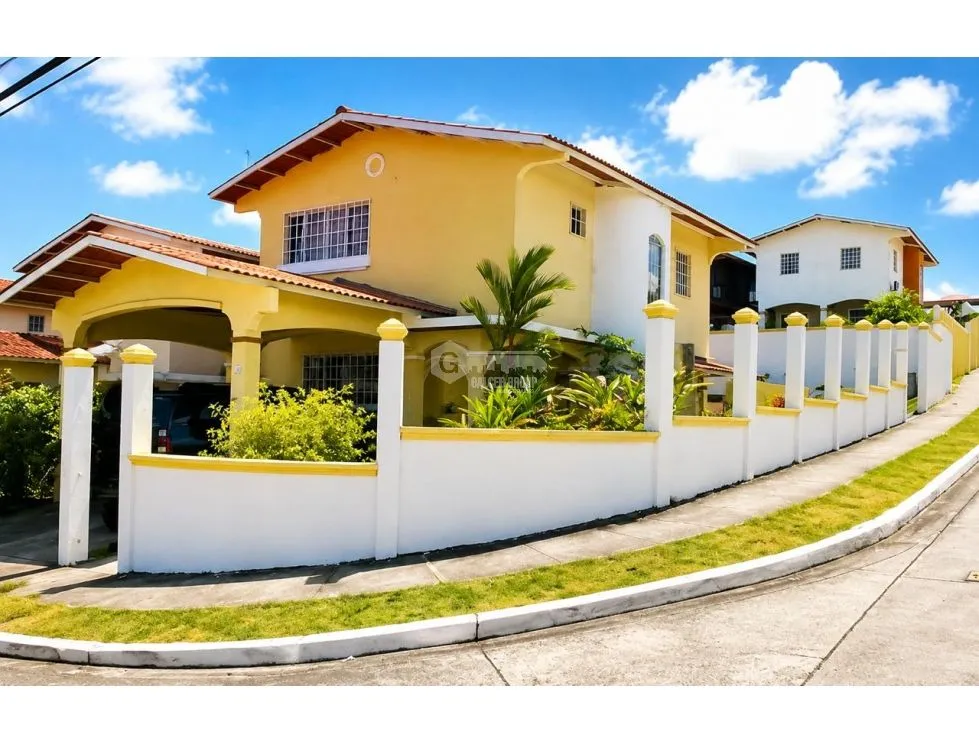 SE ALQUILA CASA VILLA ZAITA LAS CUMBRES 300M 3 HABITACIONES 2.5 BAÑOS