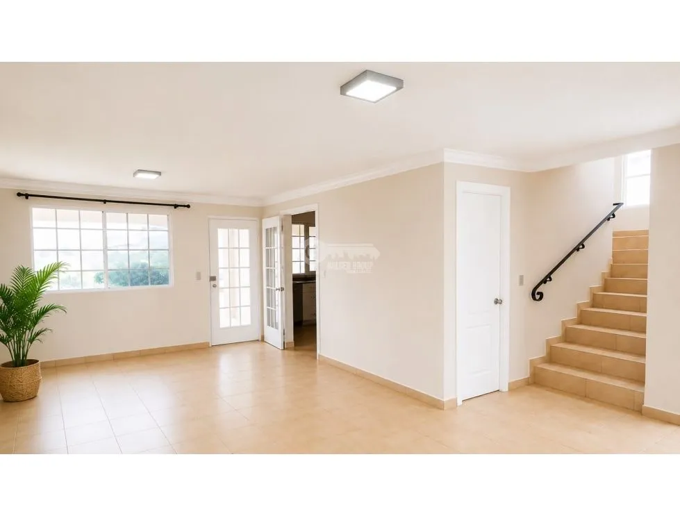 SE ALQUILA CASA VILLA ZAITA LAS CUMBRES 300M 3 HABITACIONES 2.5 BAÑOS