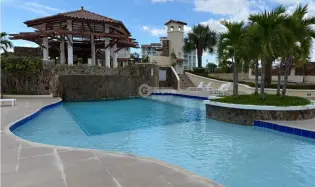 SE VENDE APARTAMENTO 79M EN PH FONTANELLA DEL MAR CERCA DE LA PLAYA