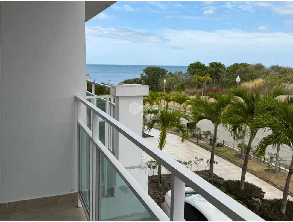 SE VENDE APARTAMENTO 79M EN PH FONTANELLA DEL MAR CERCA DE LA PLAYA