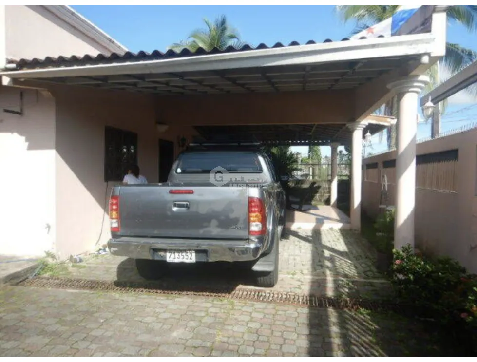 SE VENDE CASA DON BOSCO VILLA LAS ACACIAS 1,175M 5  HABITACIONES