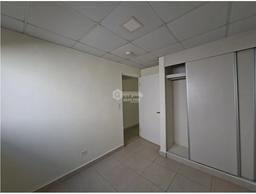 SE ALQUILA CASA 240M EN PLAYA DORADA VILLA MARINA II CON LINEA BLANCA