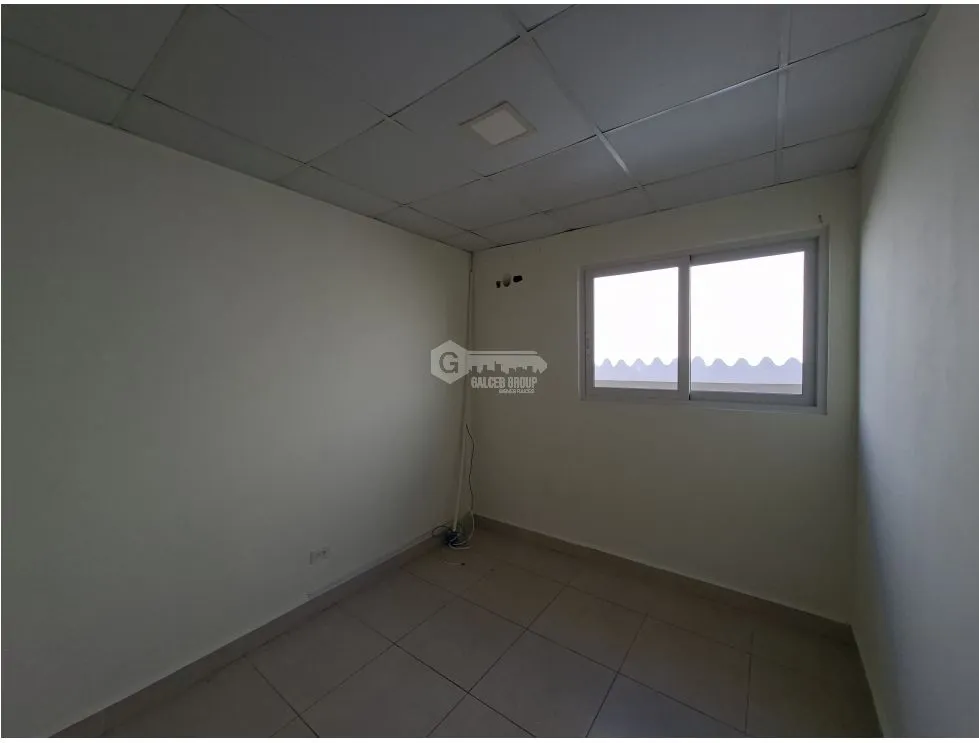 SE ALQUILA CASA 240M EN PLAYA DORADA VILLA MARINA II CON LINEA BLANCA