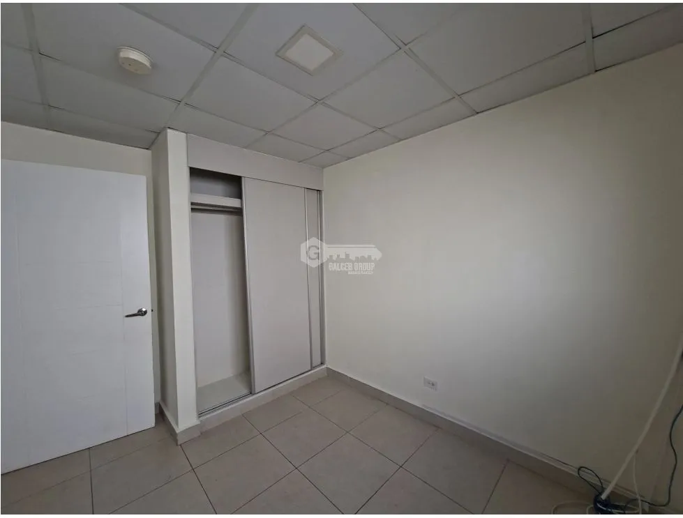 SE ALQUILA CASA 240M EN PLAYA DORADA VILLA MARINA II CON LINEA BLANCA