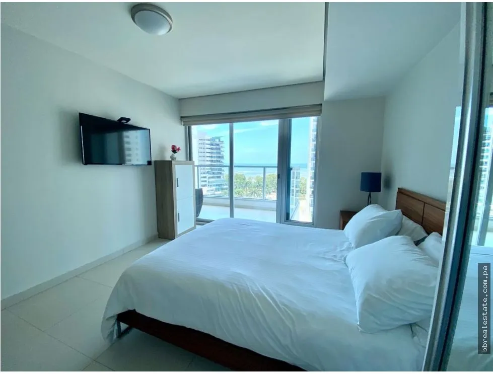Appartement à Costa del Este à louer