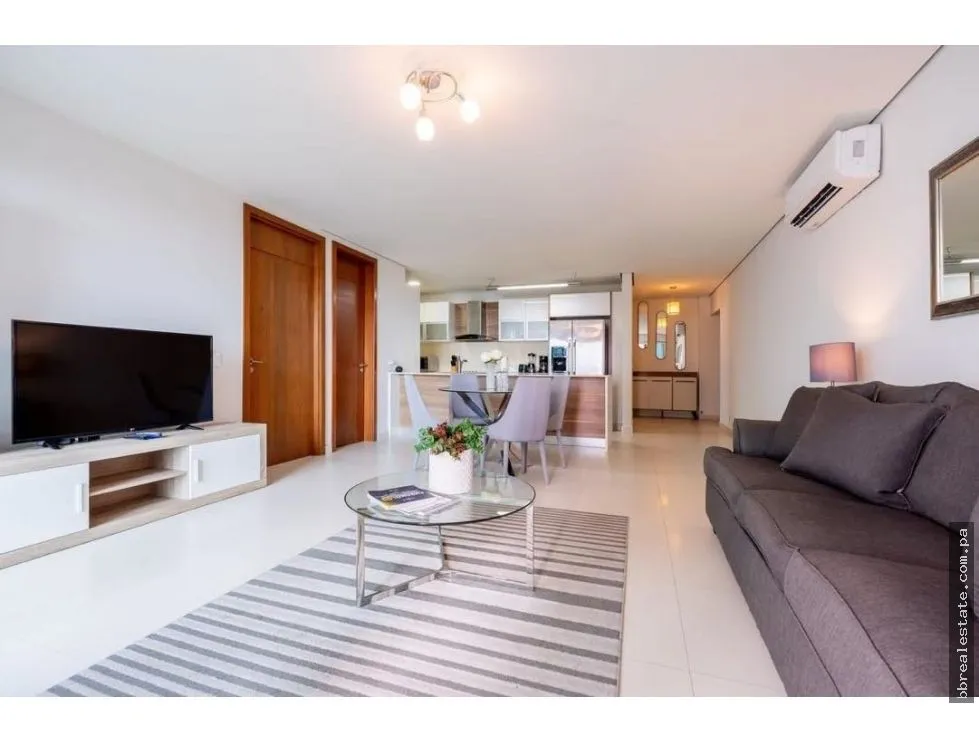 Venta de apartamento en P.H.  Parkside,  Costa del Este