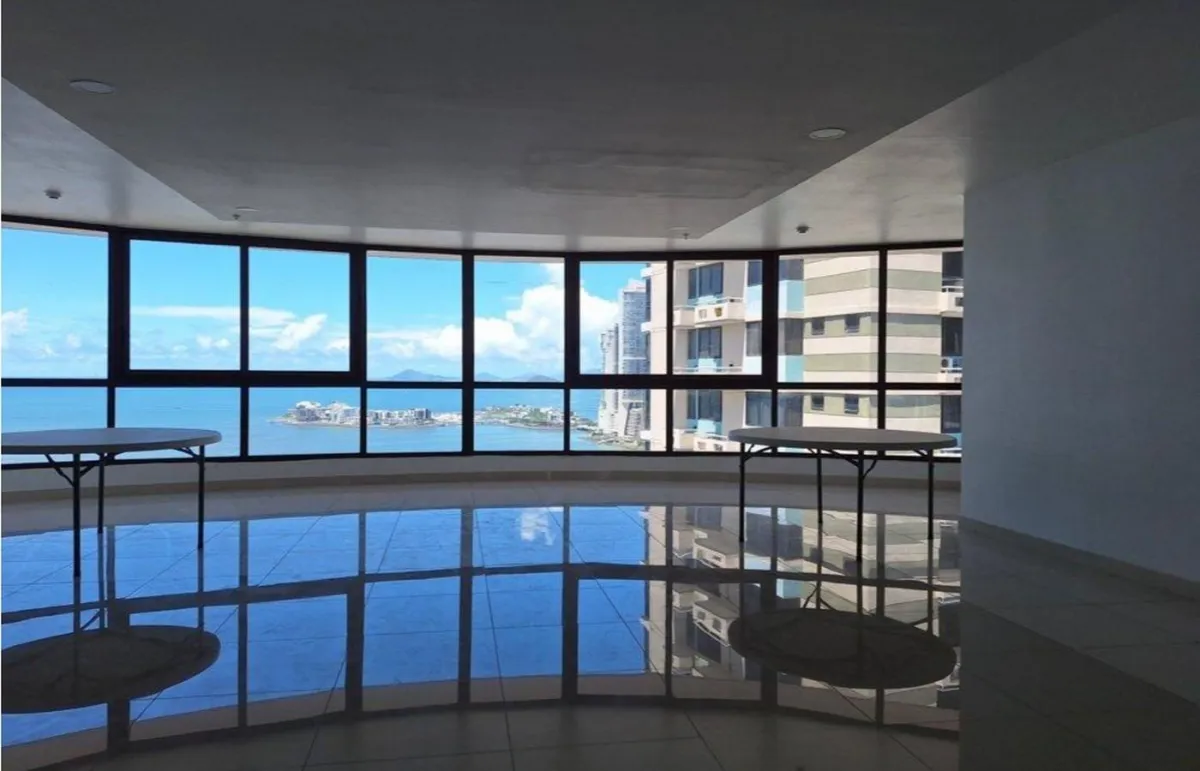 Apartamento Amoblado en Venta en San Francisco Bay