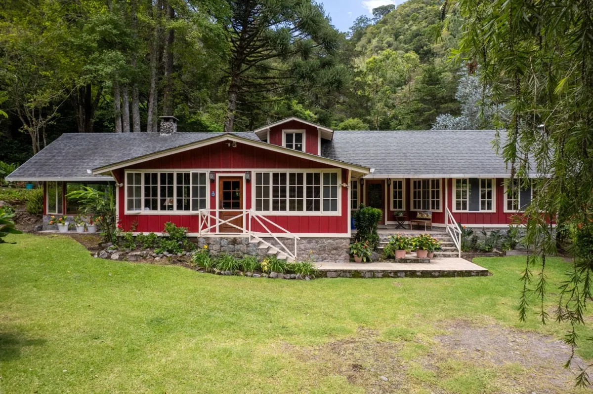 Finca histórica de montaña | Terras Altas, Volcán