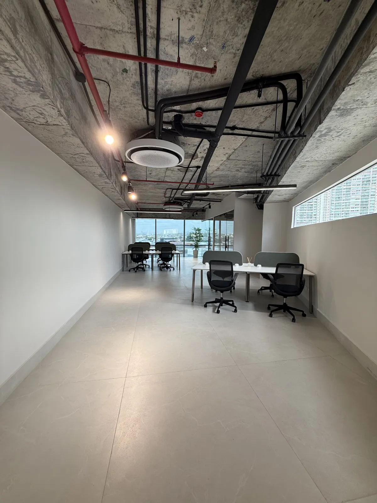 Furnished Corporate Office in PH Financial Park, Costa del Este, 130m²