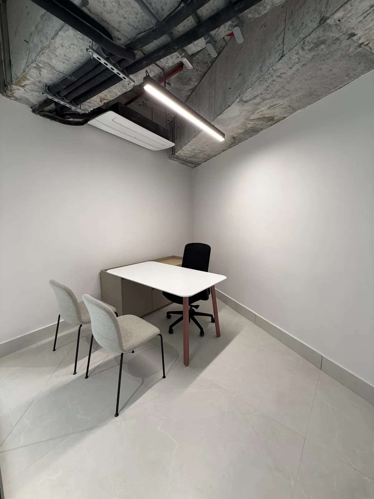Furnished Corporate Office in PH Financial Park, Costa del Este, 129 m²