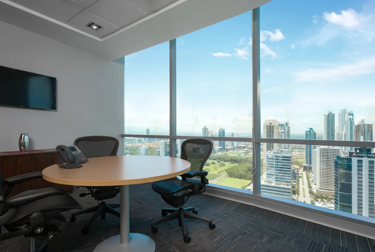 Furnished Corporate Office in PH Financial Park – Costa del Este 188m²