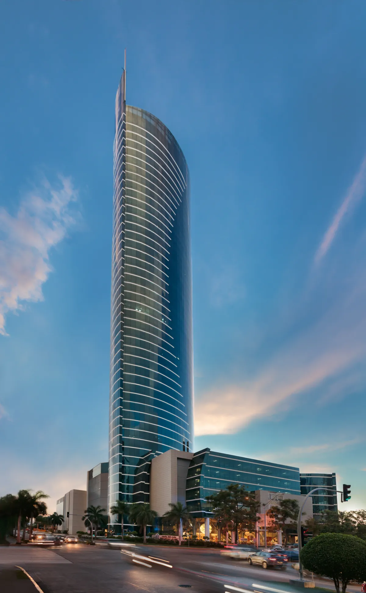 Furnished Corporate Office in PH Financial Park – Costa del Este 188m²