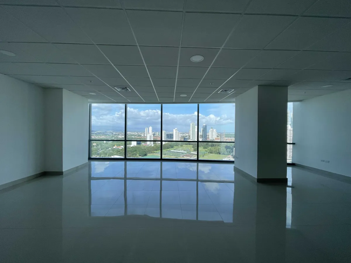 Furnished Corporate Office in PH Financial Park, Costa del Este, 104 m²