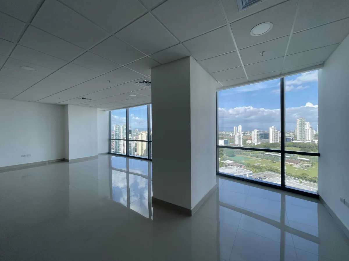 Furnished Corporate Office in PH Financial Park, Costa del Este, 104 m²