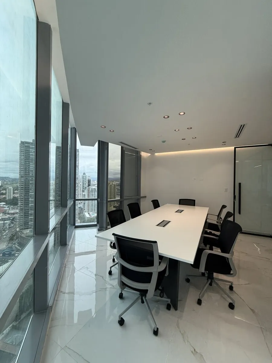 Furnished Corporate Office in PH Financial Park, Costa del Este, 122 m²