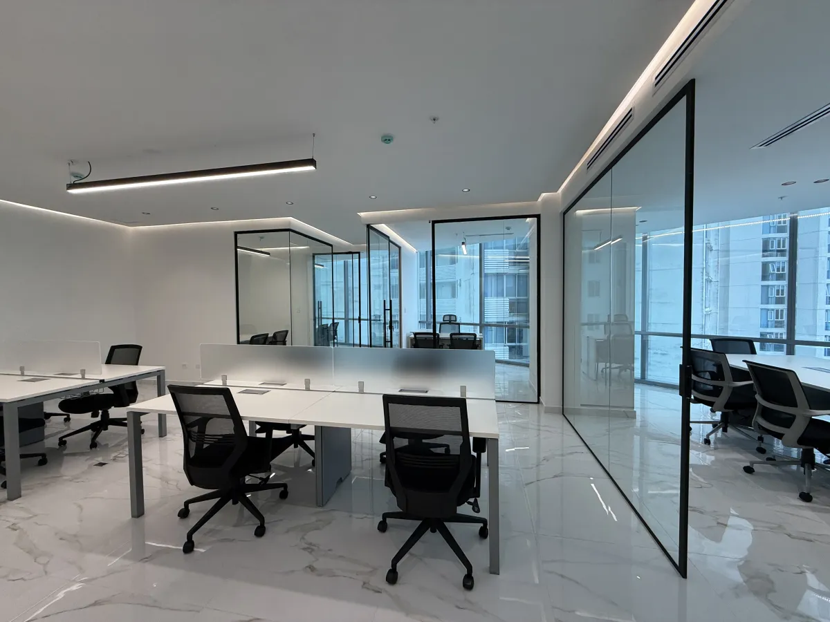 Furnished Corporate Office in PH Financial Park, Costa del Este, 122 m²