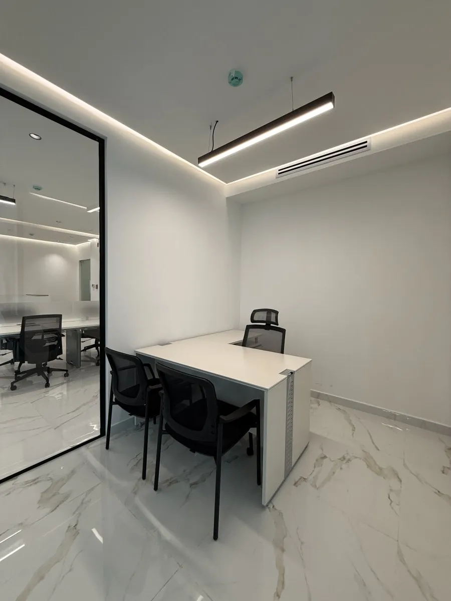 Furnished Corporate Office in PH Financial Park, Costa del Este, 122 m²