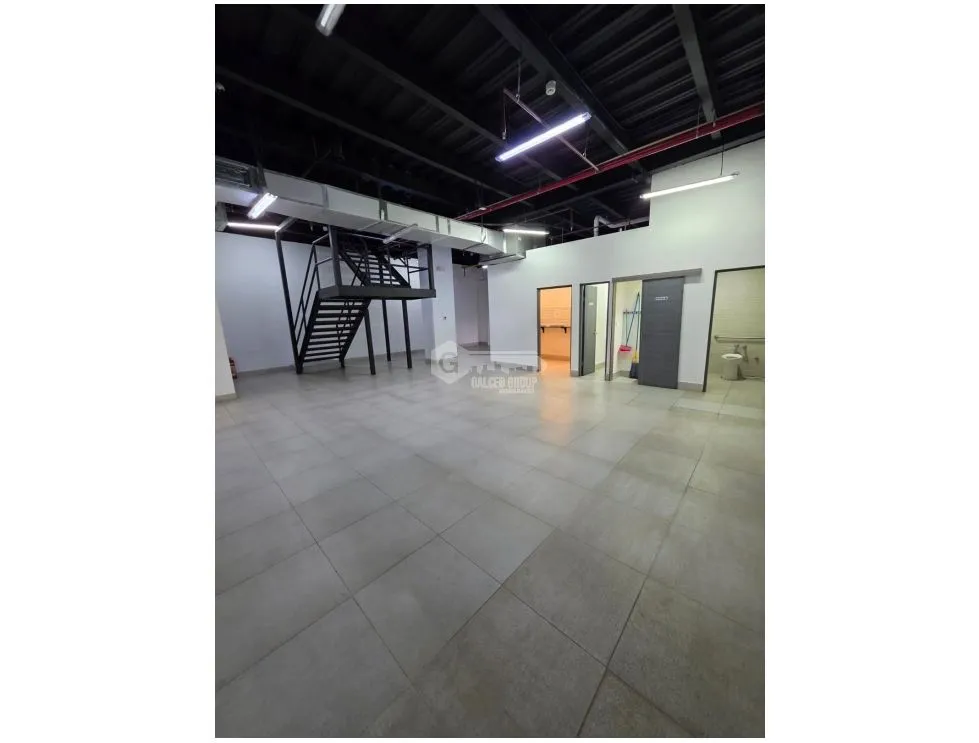 FOR RENT: OFFICE-WAREHOUSE AT PLAZA DEL ESTE CENTER, 398M, 2-LEVEL DIVISIONS