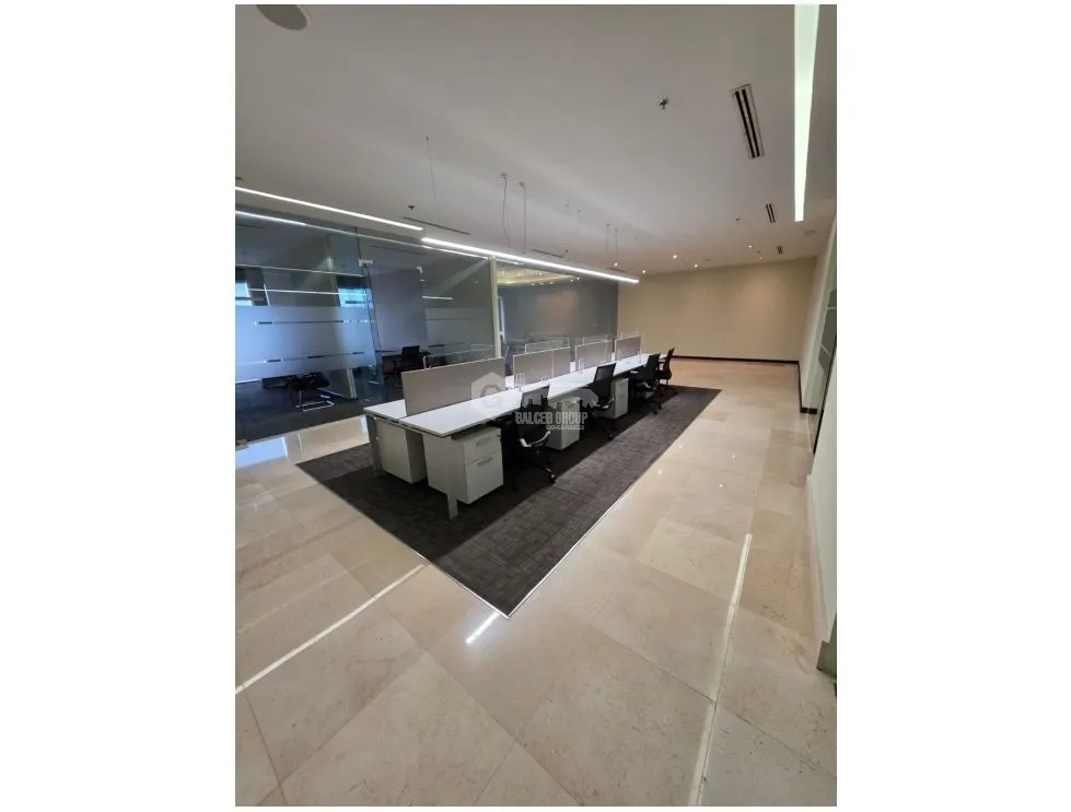 OFIBODEGA / PLAZA DEL ESTE CENTER / 398M / DIVISIONES  / 2 NIVELES