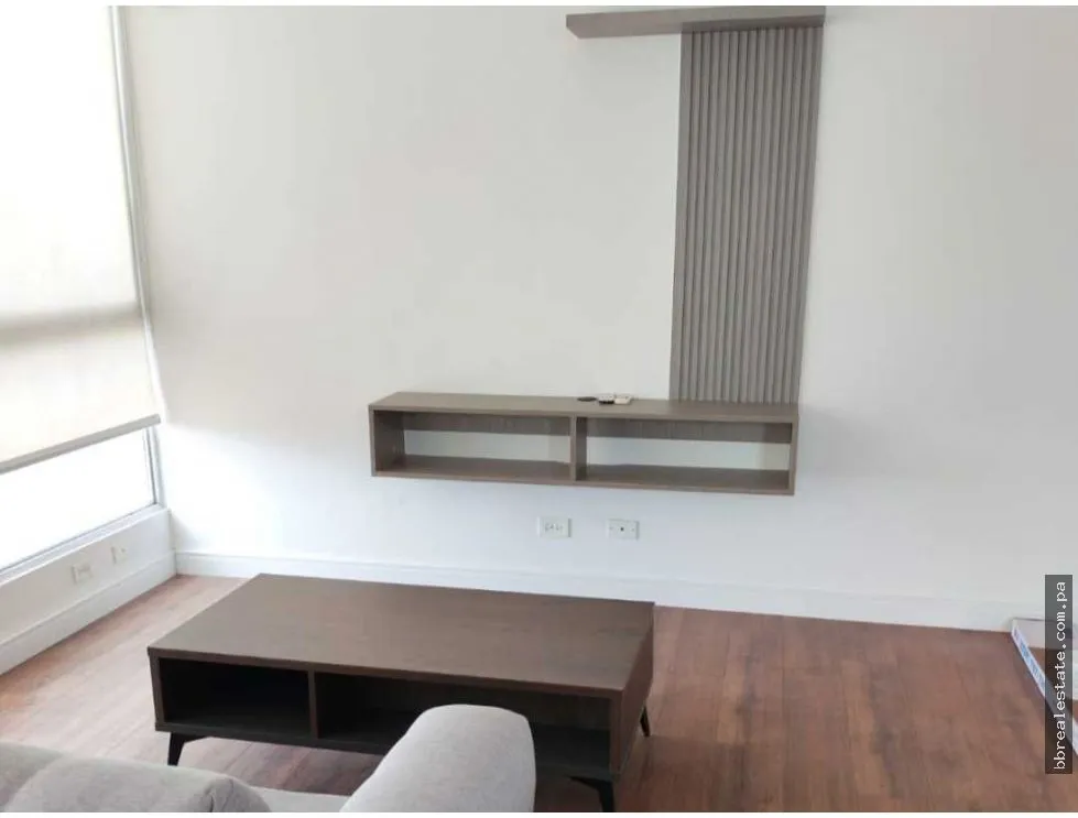 Appartement à Via Porras à louer