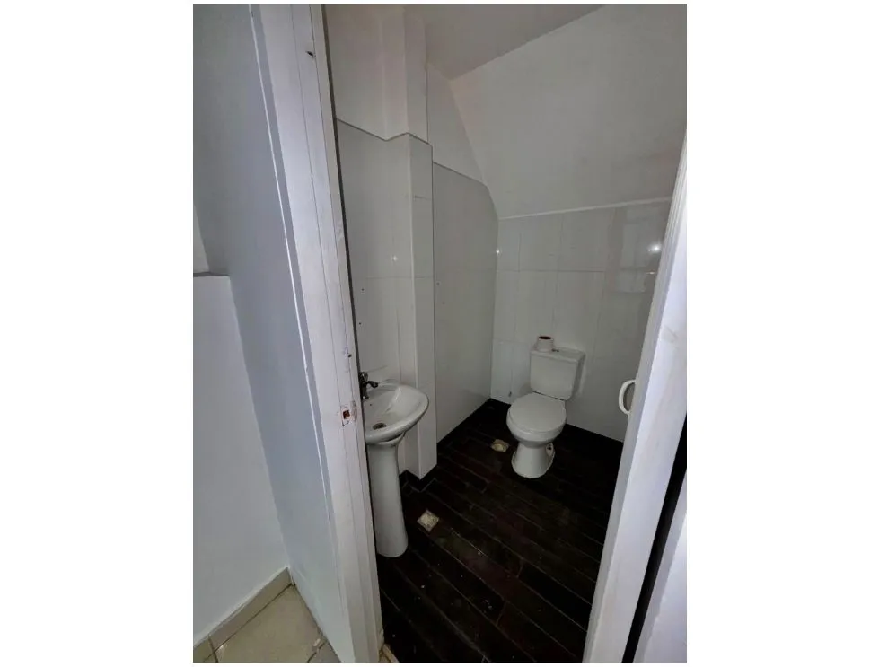 Commercial Space Rental at Condado Business Center. YP