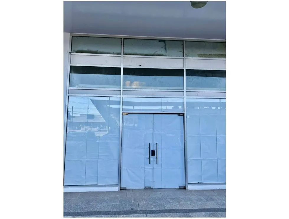 Commercial Space Rental at Condado Business Center. YP