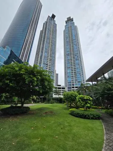 2BR Regent Apartment, Costa del Este with Premium Amenities