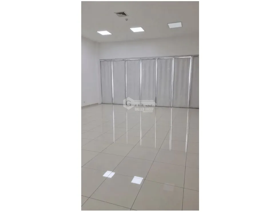 SE ALQUILA EDIFICIO COMERCIAL COLON ZONA LIBRE 630M 3 LOCALES 2 PISOS
